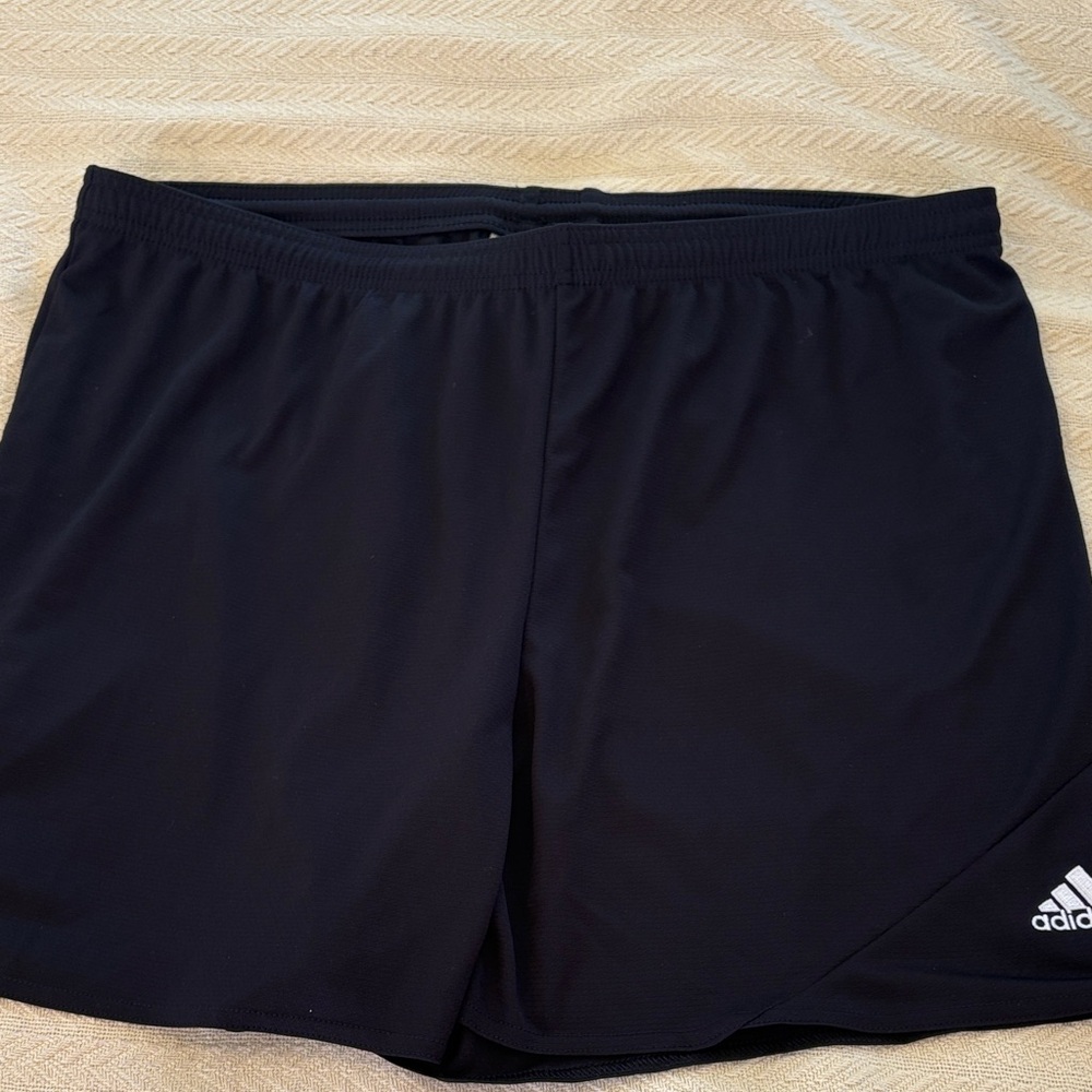 NWT 2X Adidas Men's Athletic Black Shorts lightweight for workouts or activewear